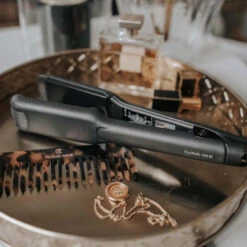 Cloud Nine WIDE IRON GLÄTTEISEN GESCHENKSET -Davines Kosmetik Geschaft 1427547 Cloud Nine WIDE IRON GLAETTEISEN GESCHENKSET.5253ed8e